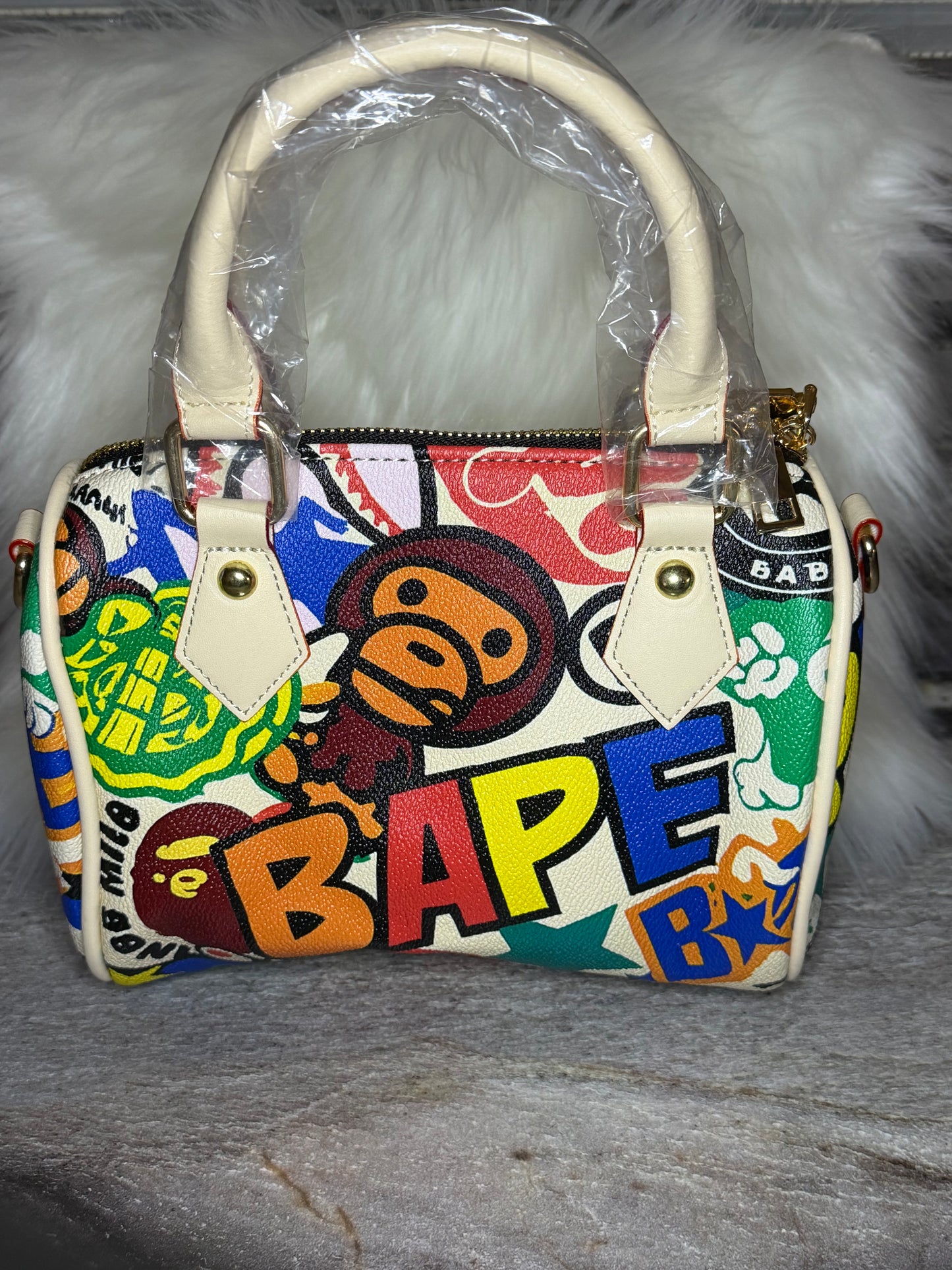 OG B. aPe Pillowbag